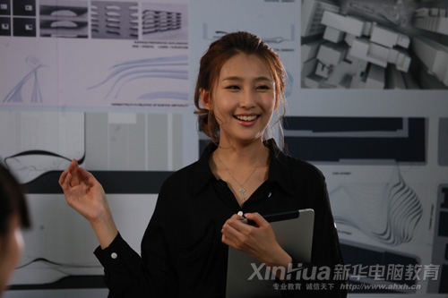 來新華學(xué)電腦,早日成為都市白領(lǐng)